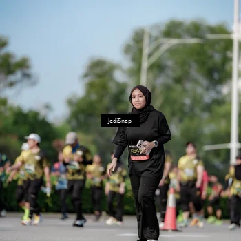 Runner Photo 6838690