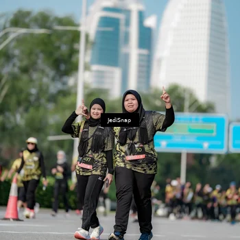 Runner Photo 6838761