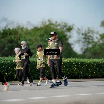 Runner Photo 6838797