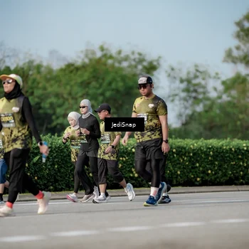 Runner Photo 6838798