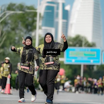 Runner Photo 6838819