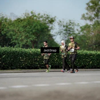 Runner Photo 6838825