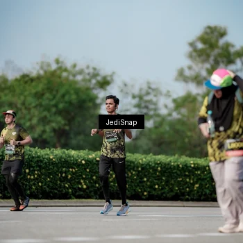 Runner Photo 6838862
