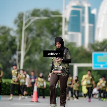 Runner Photo 6838874