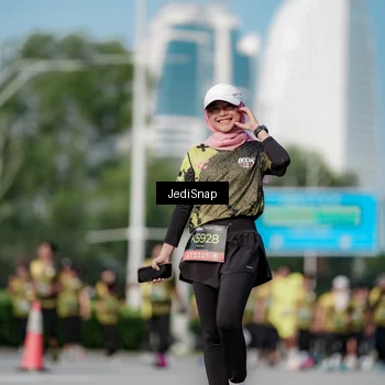 Runner Photo 6838907