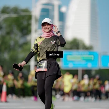 Runner Photo 6838919