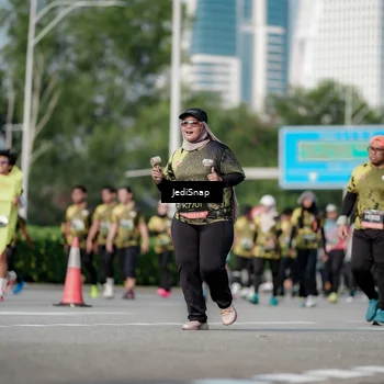 Runner Photo 6838943