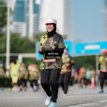 Runner Photo 6838946