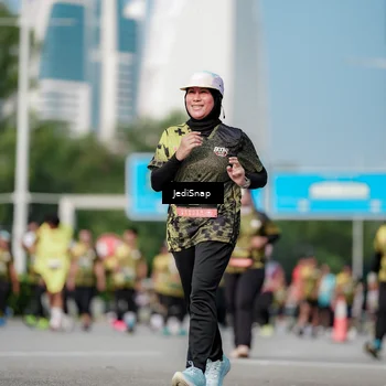 Runner Photo 6838949