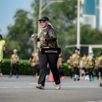 Runner Photo 6838974
