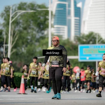Runner Photo 6838987