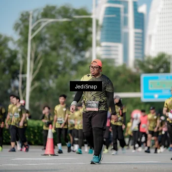 Runner Photo 6838993
