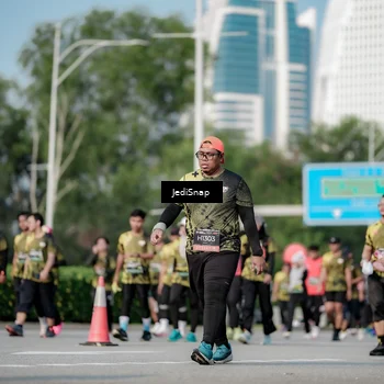 Runner Photo 6839005