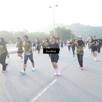 Runner Photo 6839400