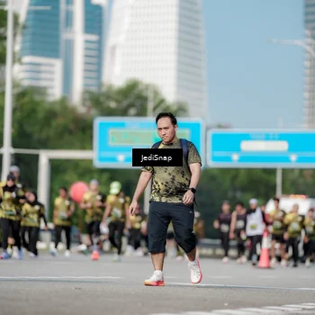 Runner Photo 6839587