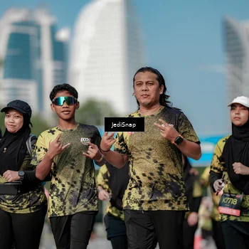 Runner Photo 6841370
