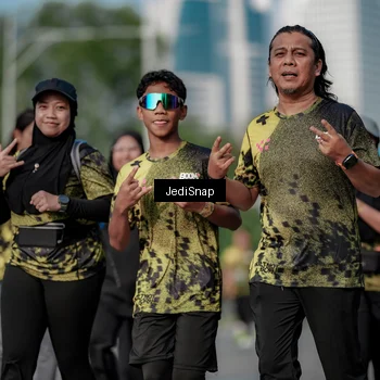 Runner Photo 6841435