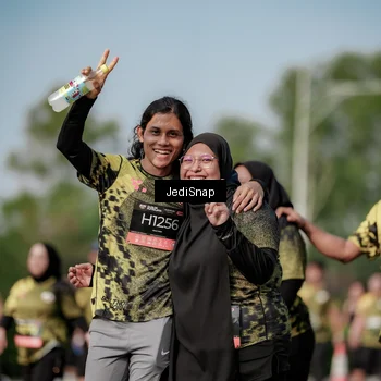 Runner Photo 6841480