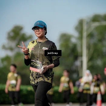 Runner Photo 6841536