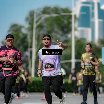 Runner Photo 6841548