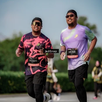 Runner Photo 6841576