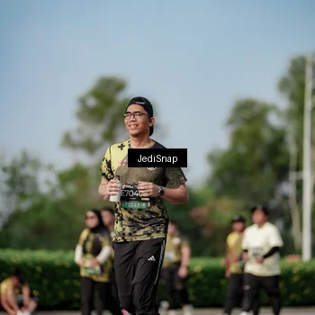 Runner Photo 6841591