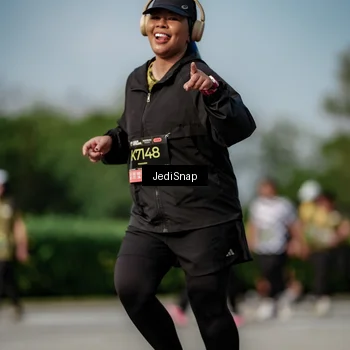 Runner Photo 6841596