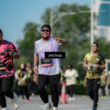 Runner Photo 6841634