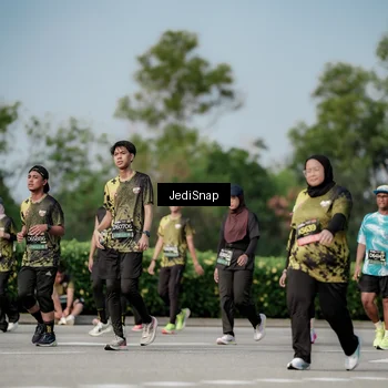 Runner Photo 6841652