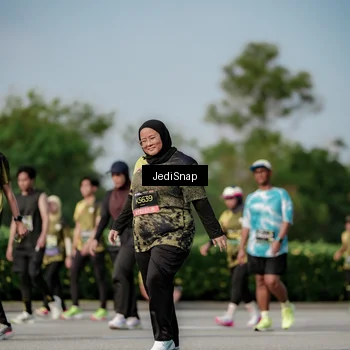 Runner Photo 6841663