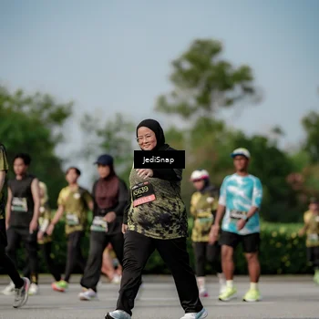 Runner Photo 6841671