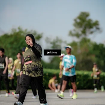 Runner Photo 6841684