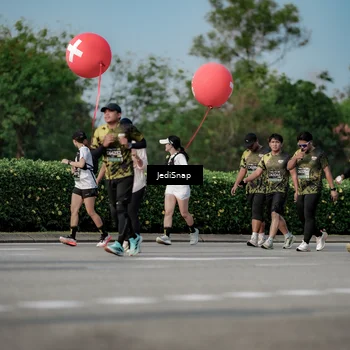 Runner Photo 6841713