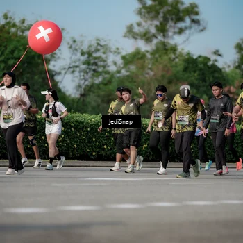 Runner Photo 6841716