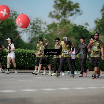 Runner Photo 6841726