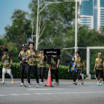 Runner Photo 6841750