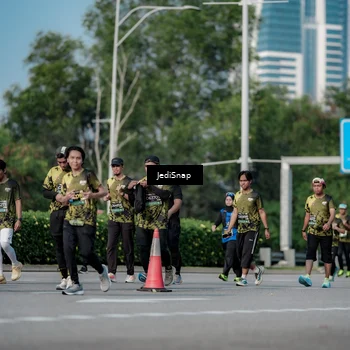 Runner Photo 6841760