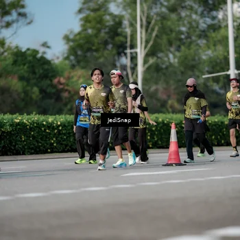 Runner Photo 6841800