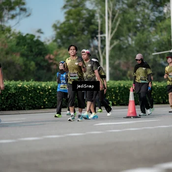 Runner Photo 6841806