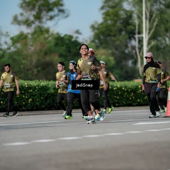 Runner Photo 6841811