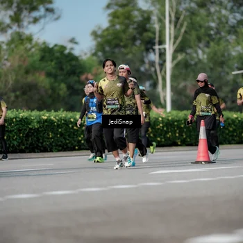Runner Photo 6841823