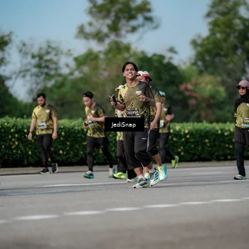 Runner Photo 6841833