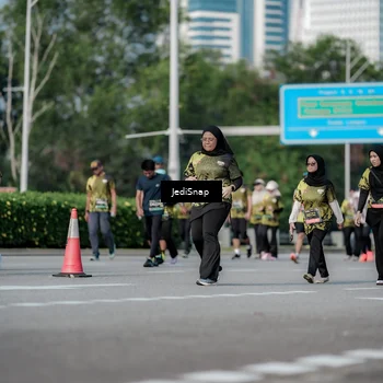 Runner Photo 6841845