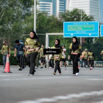 Runner Photo 6841872
