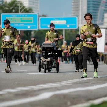 Runner Photo 6841917