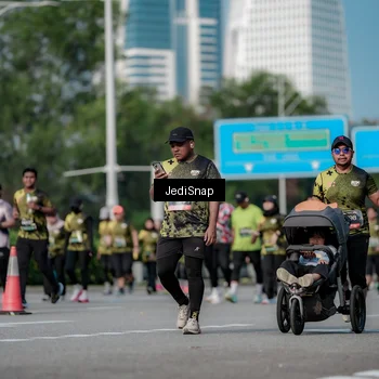 Runner Photo 6841938