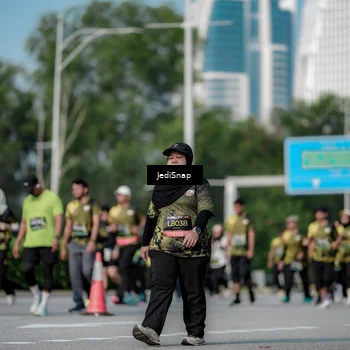 Runner Photo 6842019