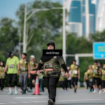Runner Photo 6842029
