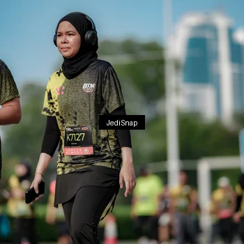 Runner Photo 6842033