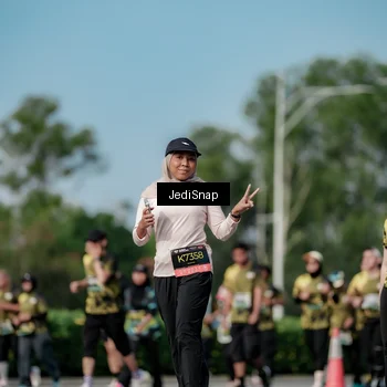 Runner Photo 6842045